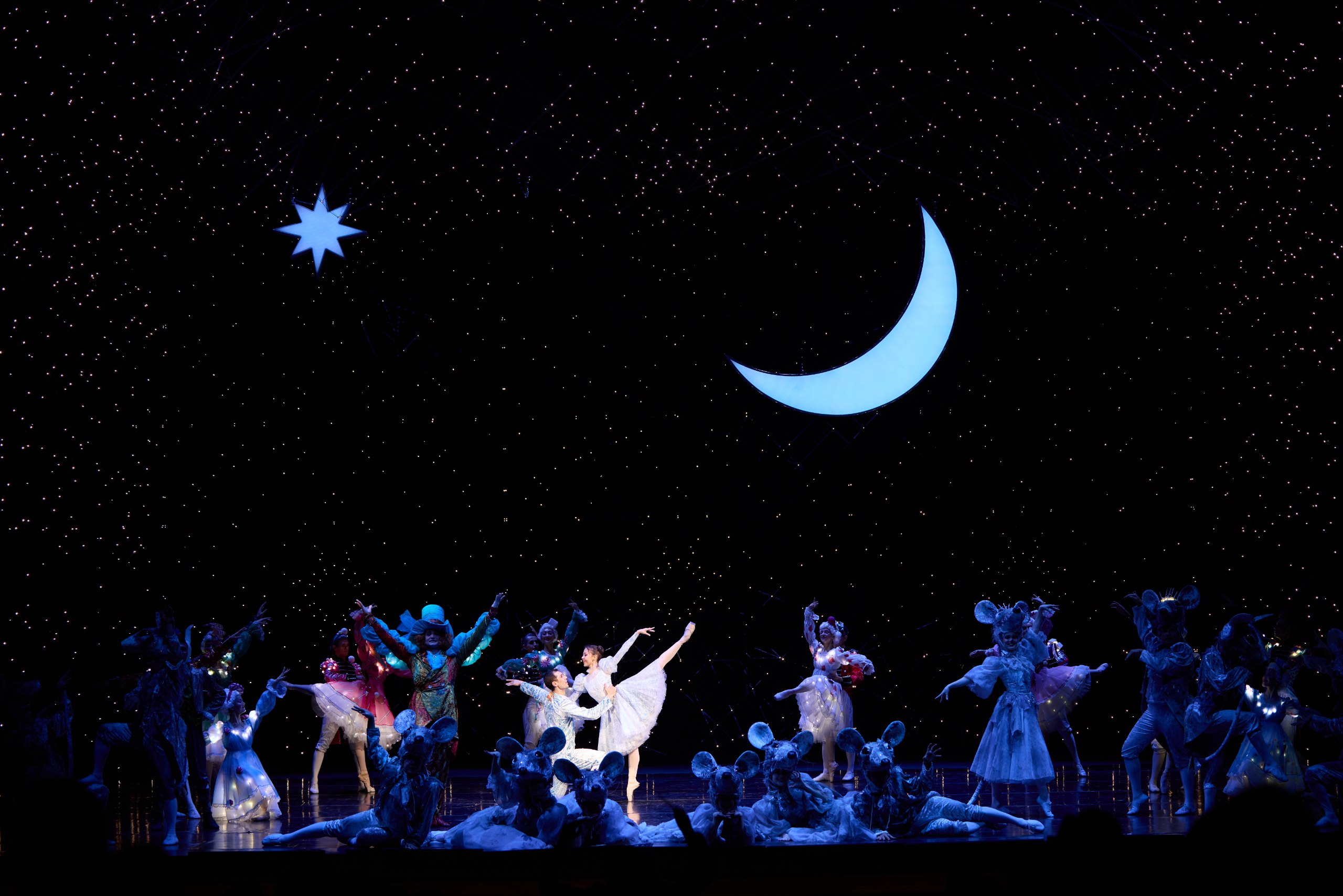 Contemporary Version of “The Nutcracker” Now on Stage at Alisher Navoi Theater