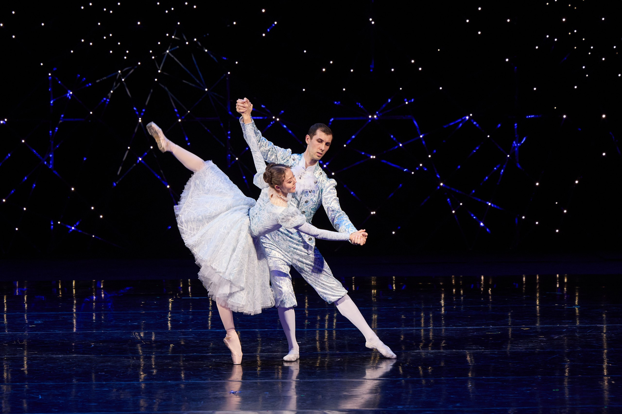 specialnyy-pokaz-schelkunchika-proshel-dlya-vospitannikov-specializirovannyh-uchrezhdeniy